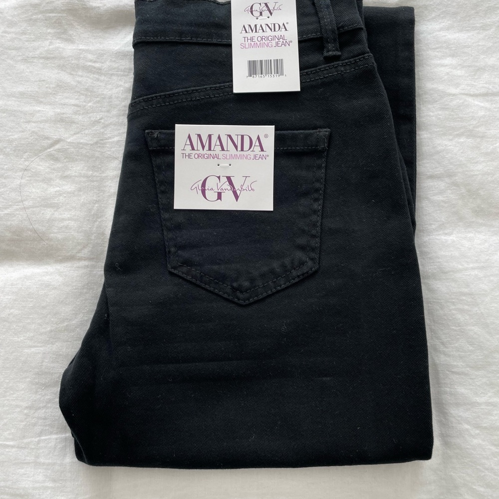 Gloria Vanderbilt Amanda Jeans in Black